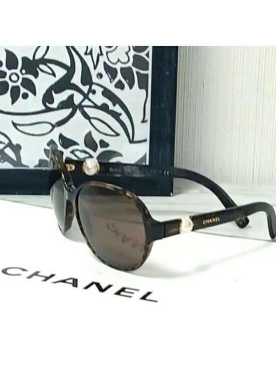 Chanel Sunglasses Brown Pearl Tortoiseshell Pattern Eyewear main image 9